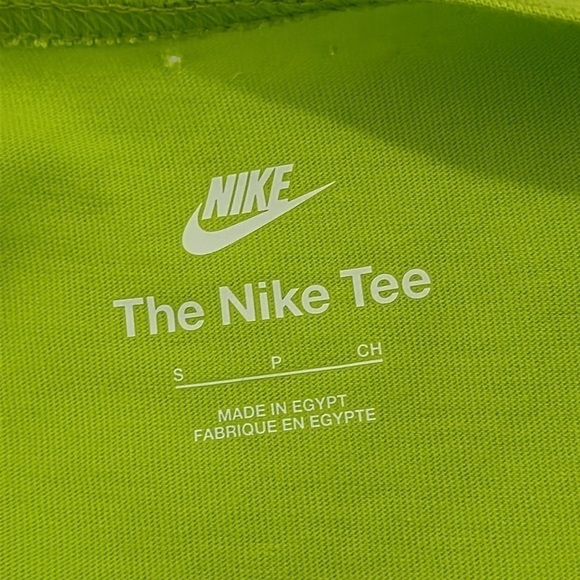 NIKE Sportswear Spring Break Tank Top Atomic Green Men's Size small unisex - Picture 13 of 16